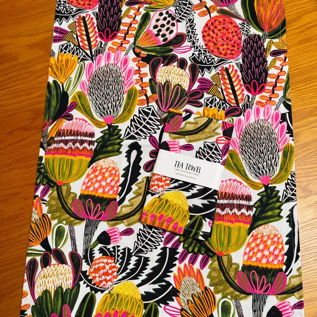 Banksias Designer Tea Towel Kirsten Katz